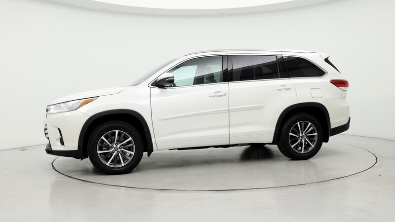 2017 Toyota Highlander XLE 3