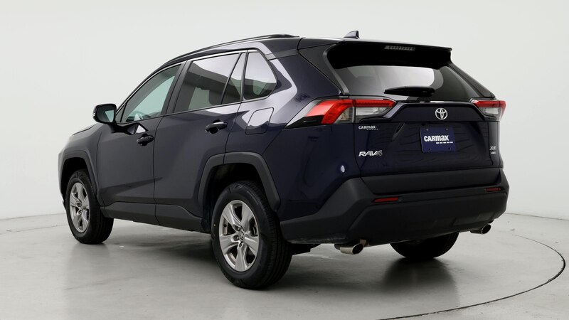 2022 Toyota RAV4 XLE 2