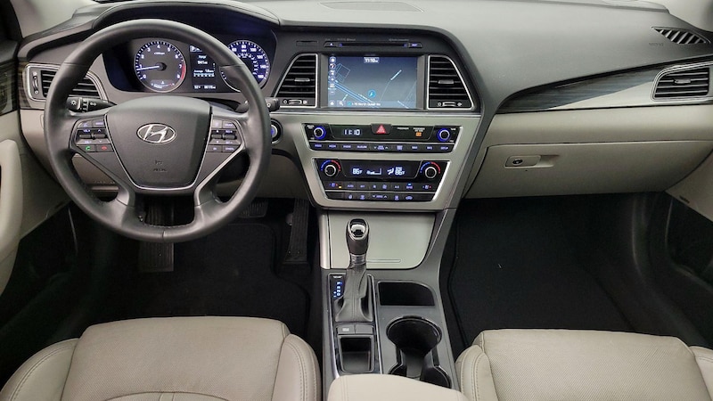 2016 Hyundai Sonata Limited 9