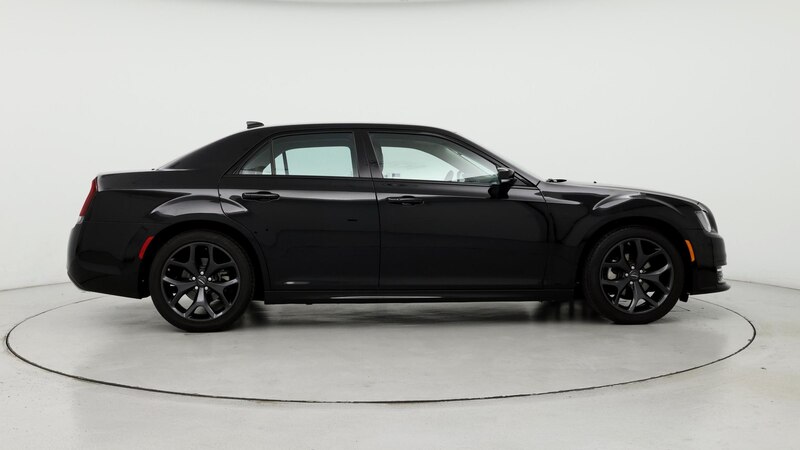 2023 Chrysler 300 Touring 7