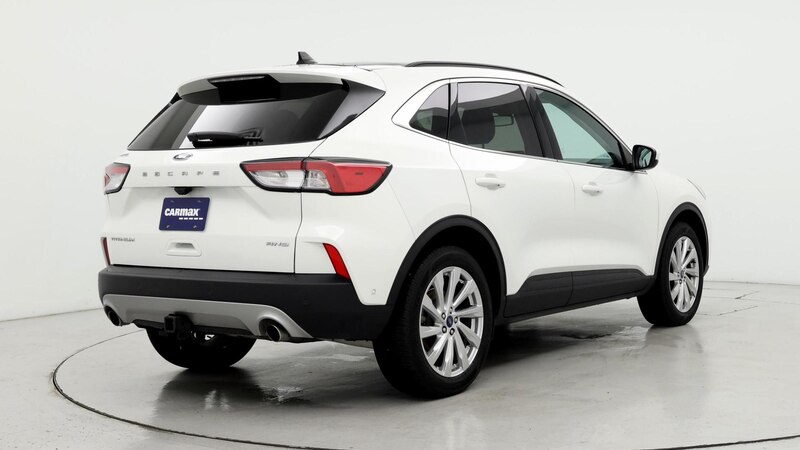 2022 Ford Escape Titanium 8