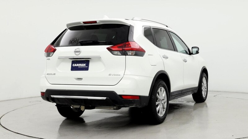 2019 Nissan Rogue SV 8