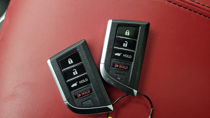 2022 Acura MDX Base 26