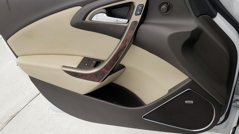 2015 Buick Verano Leather Group 12