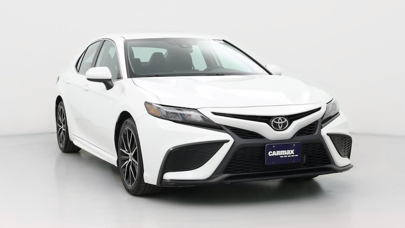 2021 Toyota Camry SE Hero Image