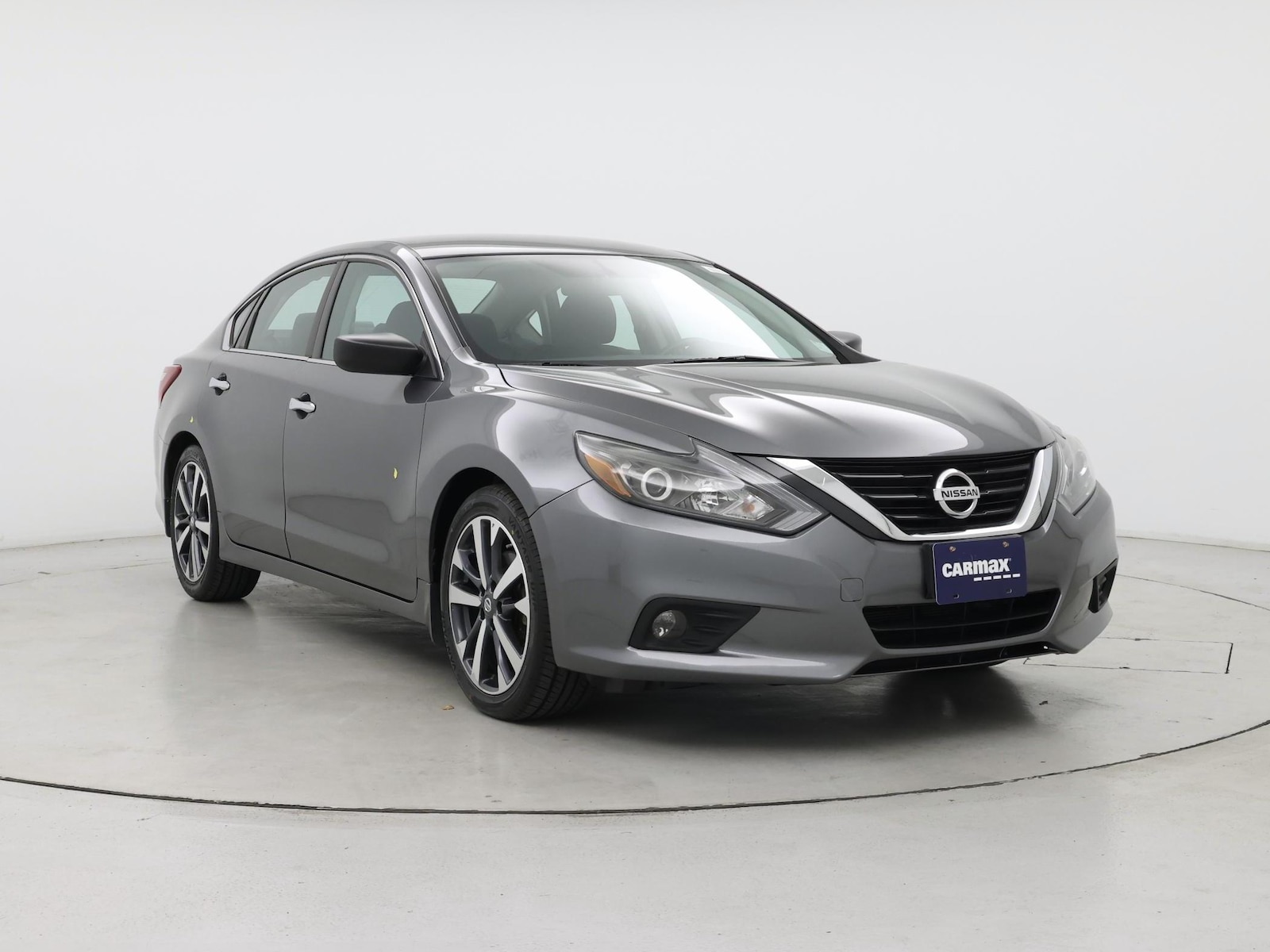 Image 2 of 2017 Nissan Altima SR
