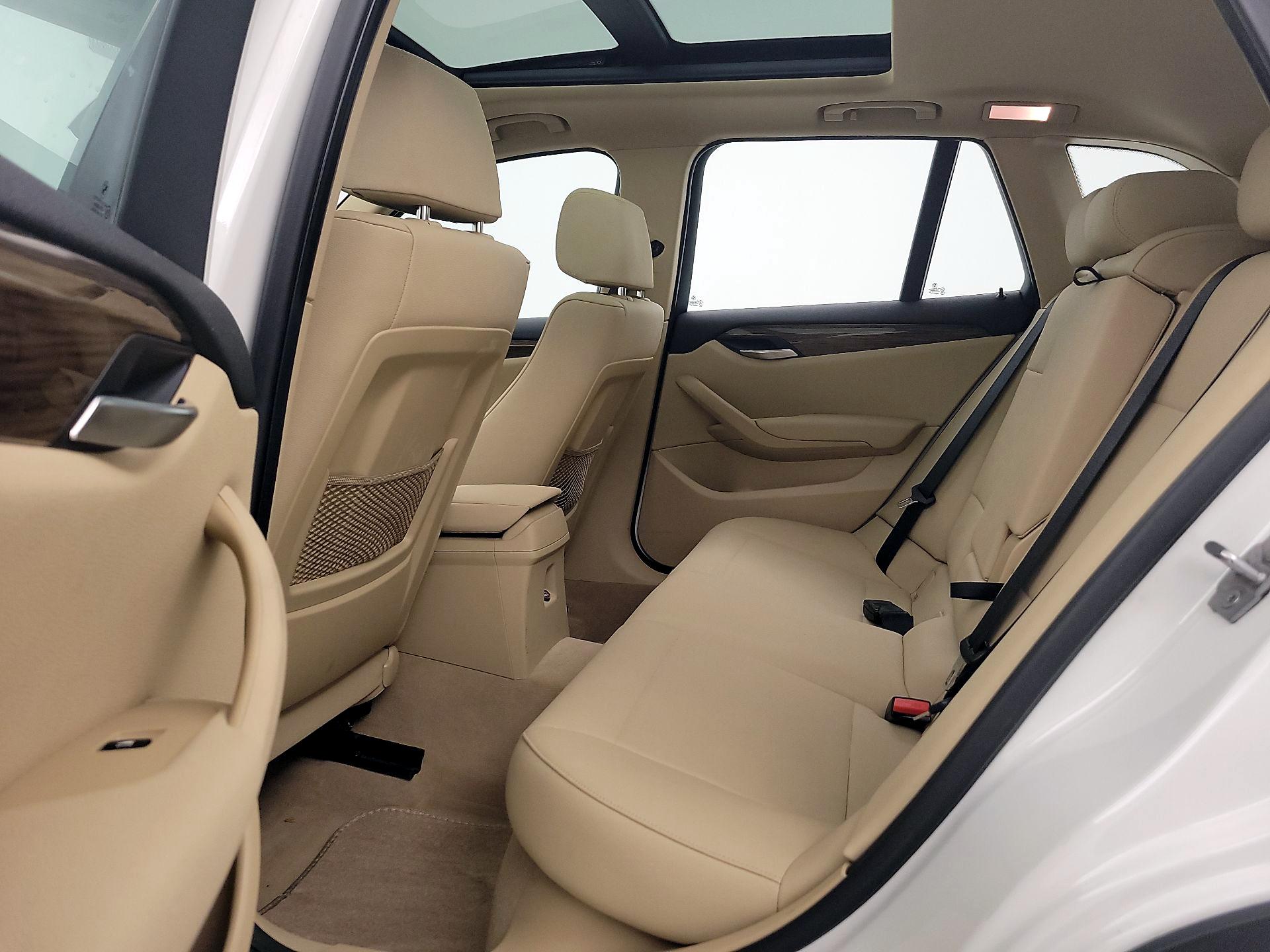 Thumbnail: 2014 BMW X1 - 19