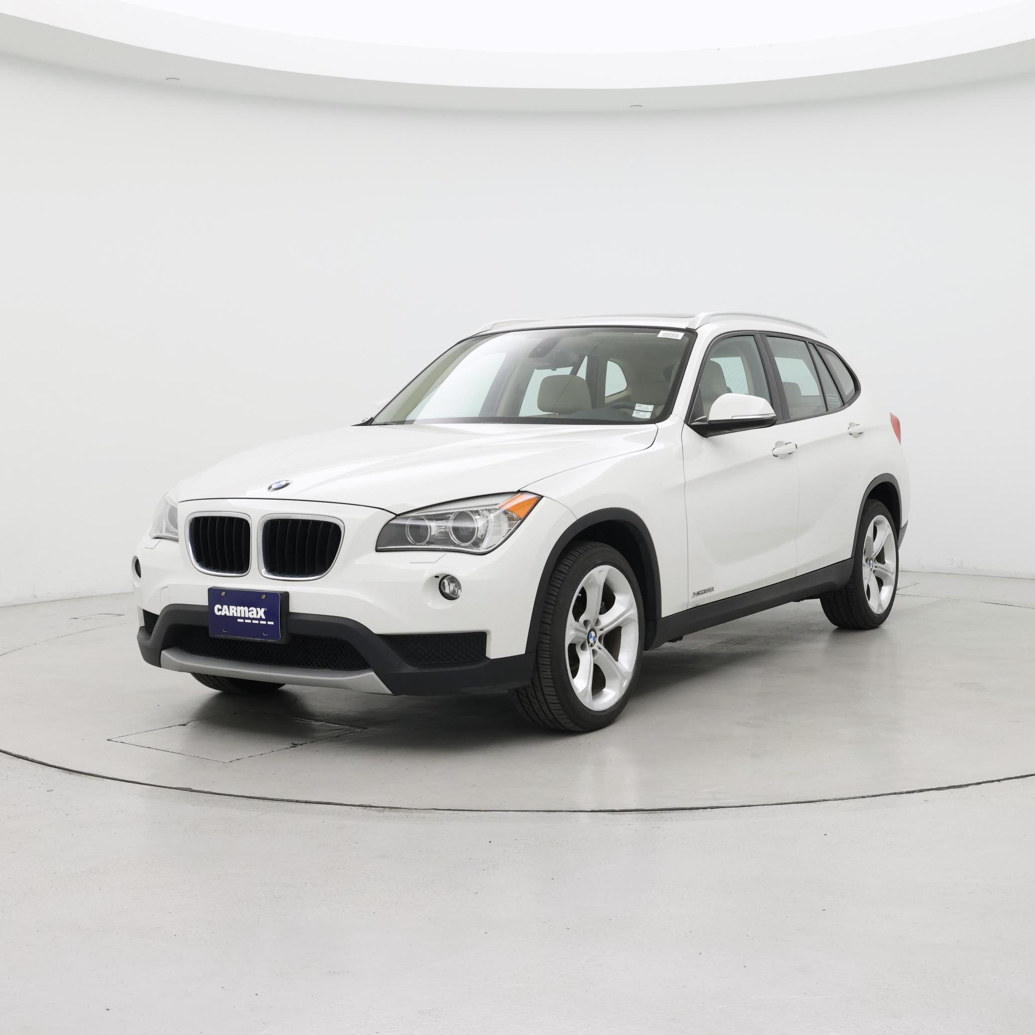 Thumbnail: 2014 BMW X1 - 4