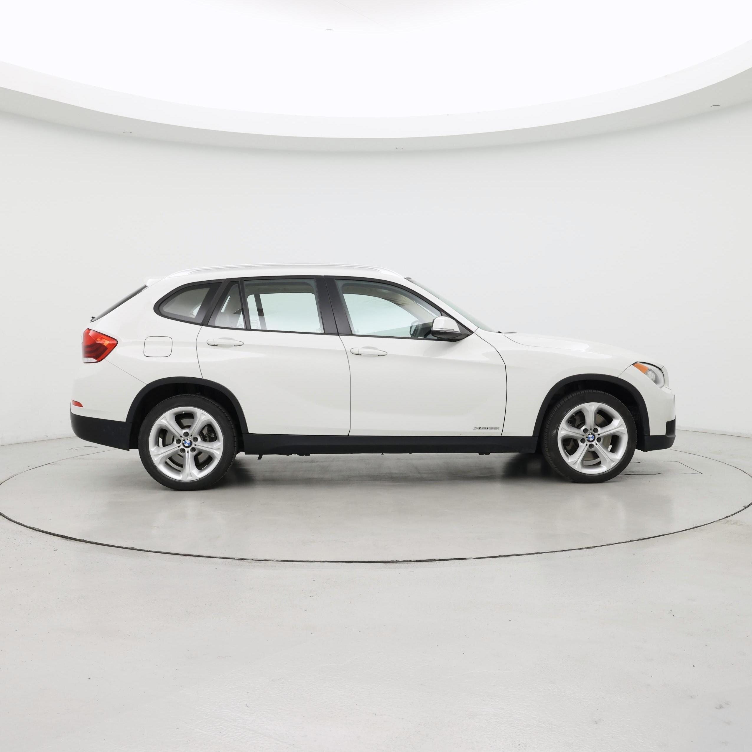 Thumbnail: 2014 BMW X1 - 7