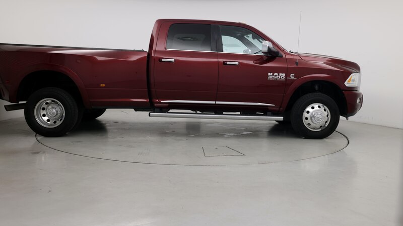 2016 RAM 3500 Laramie Limited 7