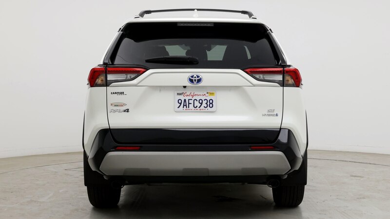 2022 Toyota RAV4 SE 6