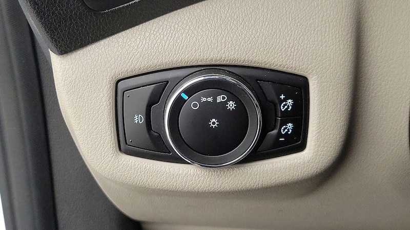 2016 Ford Transit Series  13