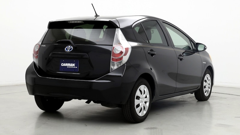 2013 Toyota Prius c Two 8