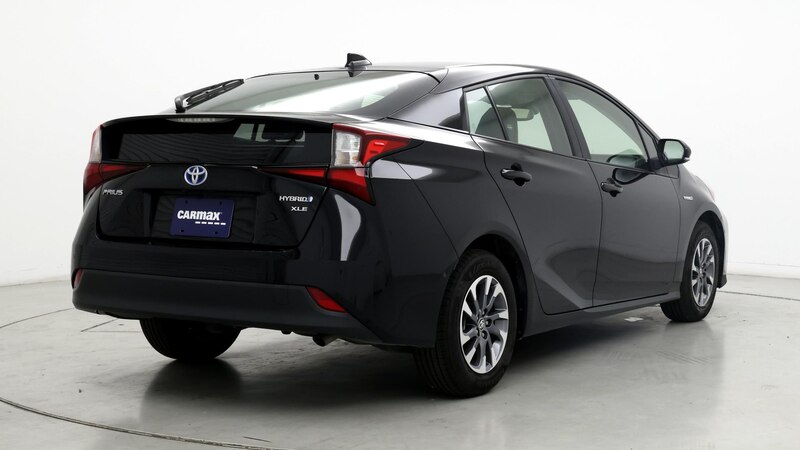 2022 Toyota Prius XLE 8