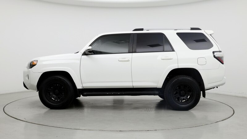 2019 Toyota 4Runner SR5 3