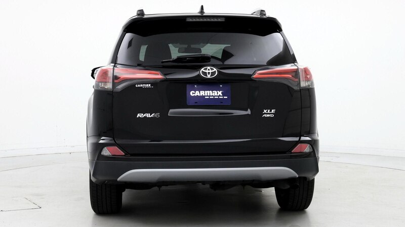 2016 Toyota RAV4 XLE 6