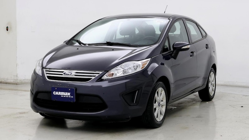 2013 Ford Fiesta SE 4