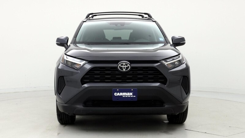 2022 Toyota RAV4 XLE 5