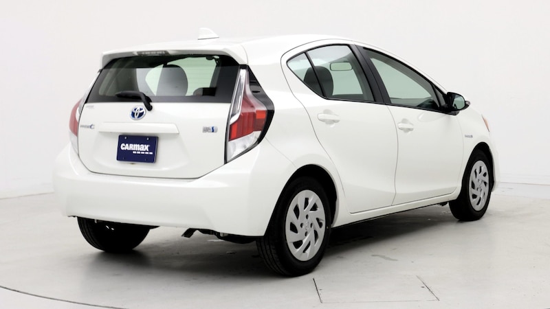 2016 Toyota Prius c Two 8