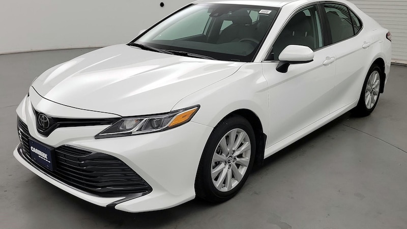 2019 Toyota Camry LE 3