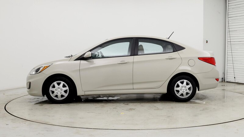 2016 Hyundai Accent SE 3