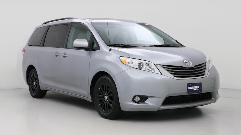 2014 Toyota Sienna XLE Hero Image