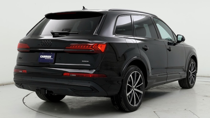 2023 Audi Q7 Premium Plus 8