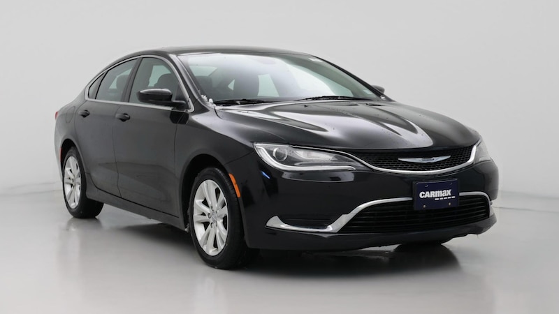 2016 Chrysler 200 Limited Hero Image