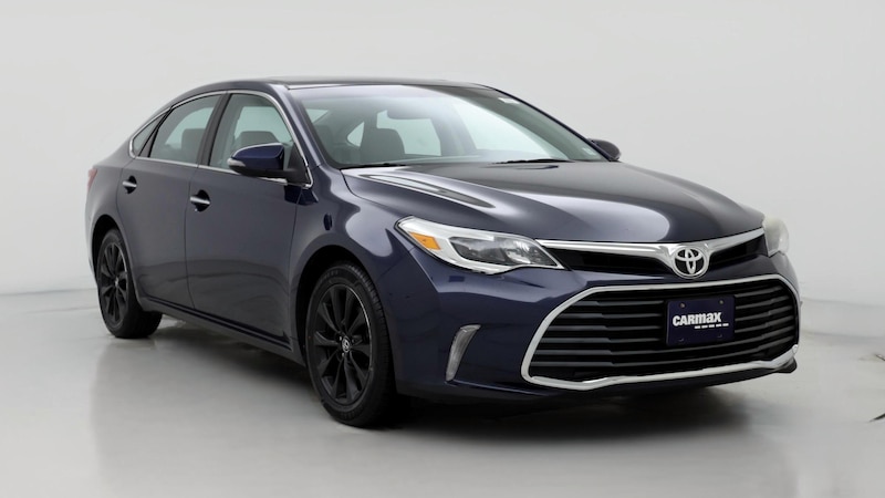 2016 Toyota Avalon XLE Hero Image