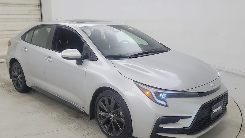 2023 Toyota Corolla SE Hero Image