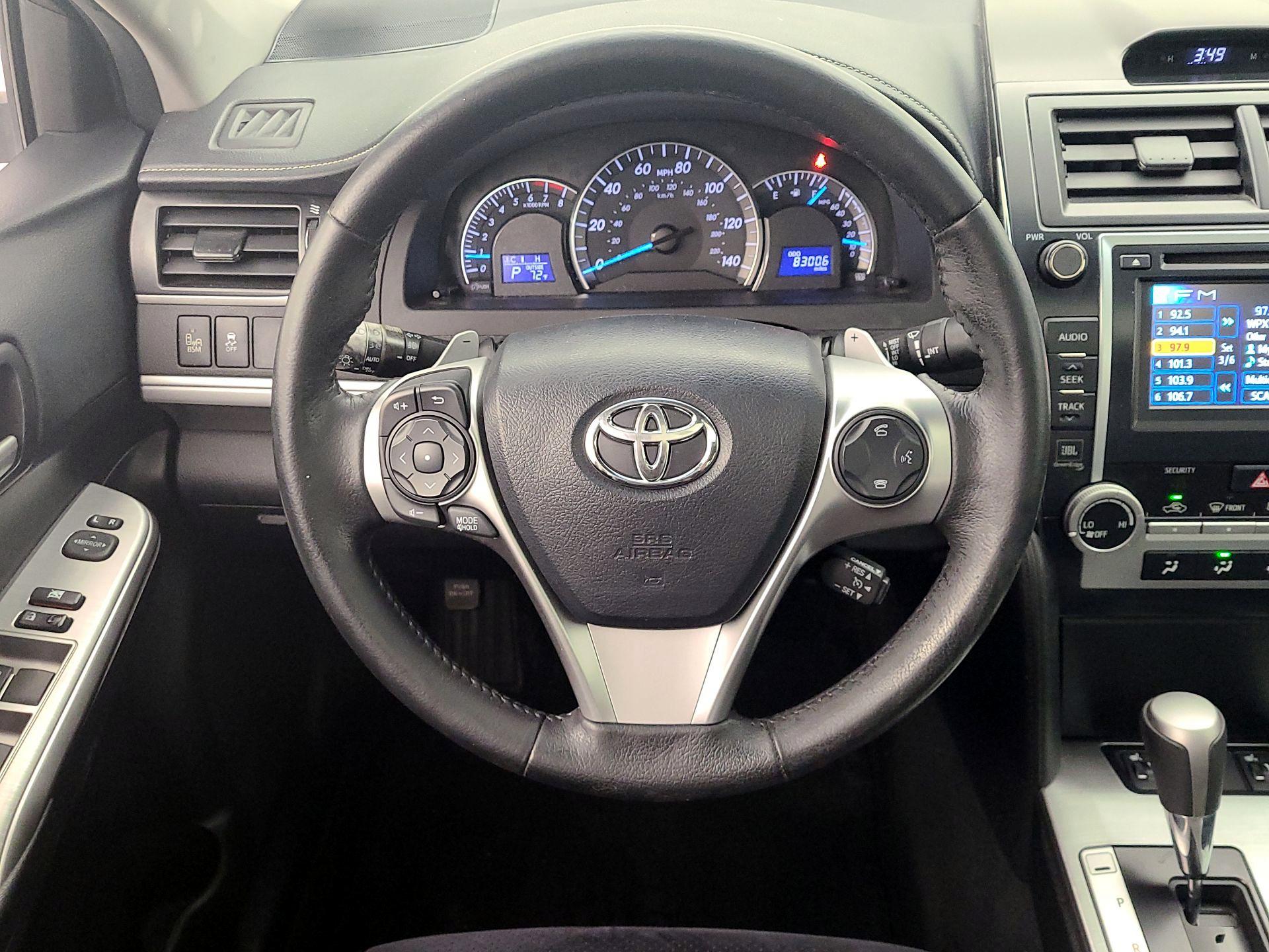 Thumbnail: 2013 Toyota Camry - 10