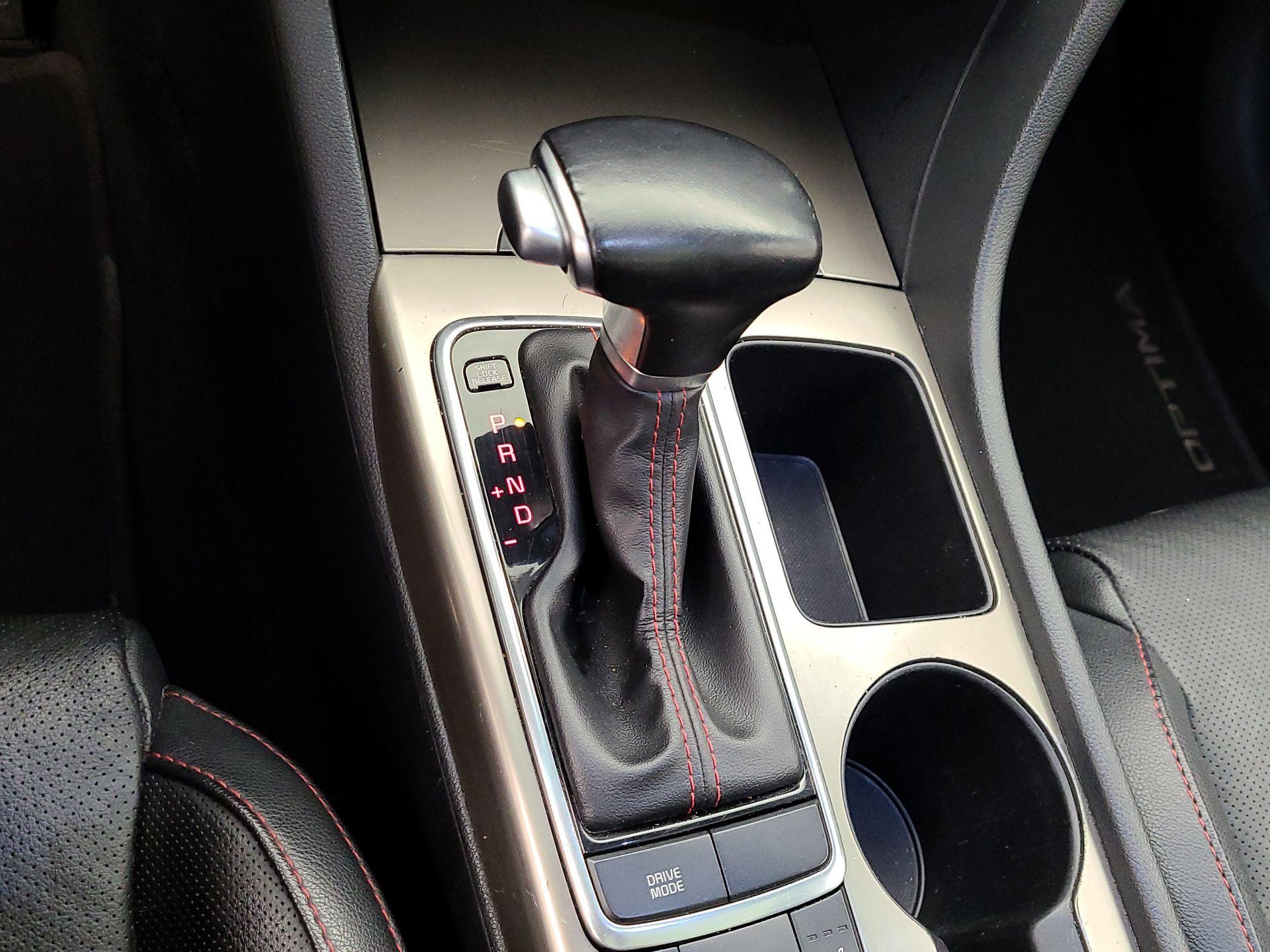 Thumbnail: 2018 Kia Optima - 17