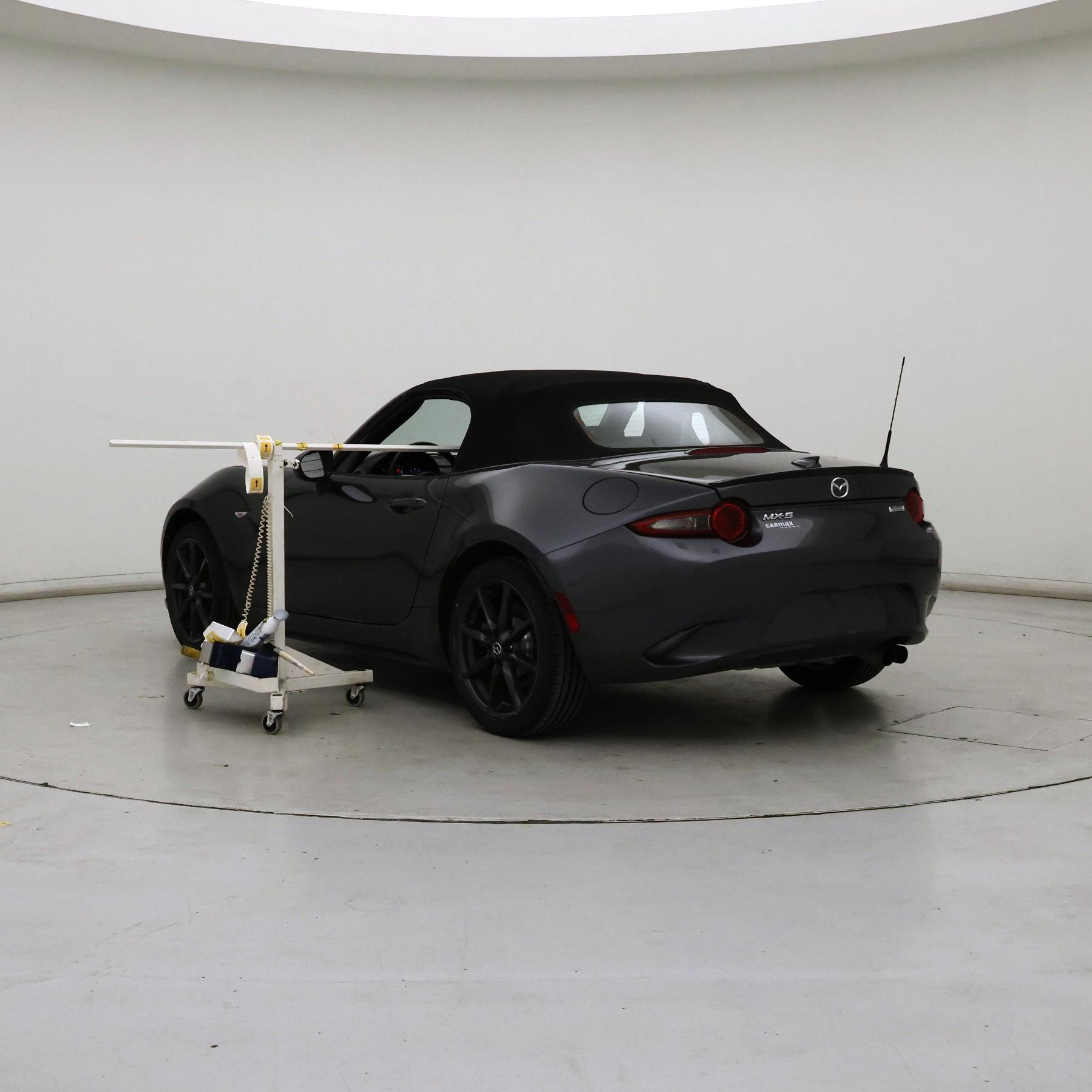 Thumbnail: 2016 Mazda MX-5 Miata - 2