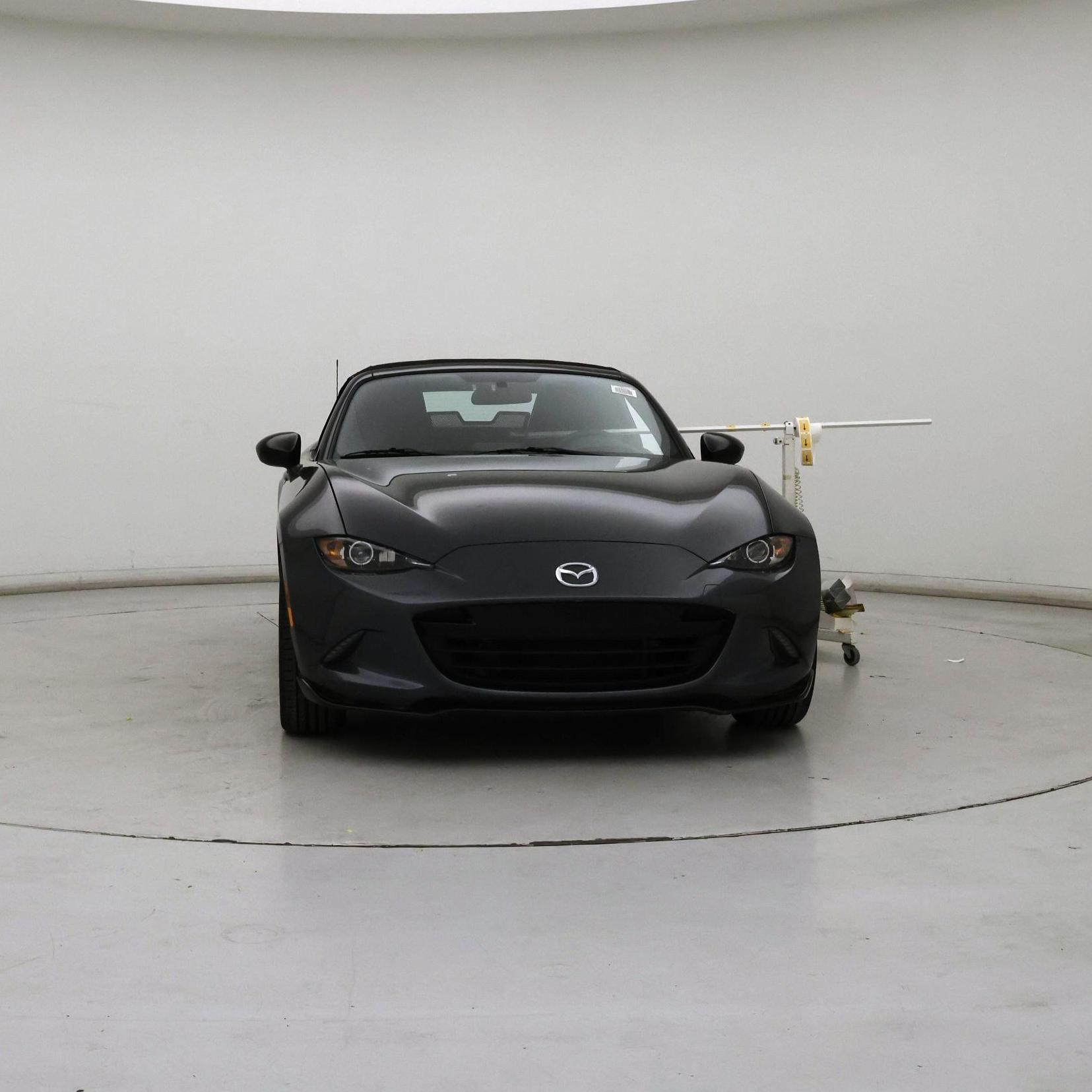 Thumbnail: 2016 Mazda MX-5 Miata - 5