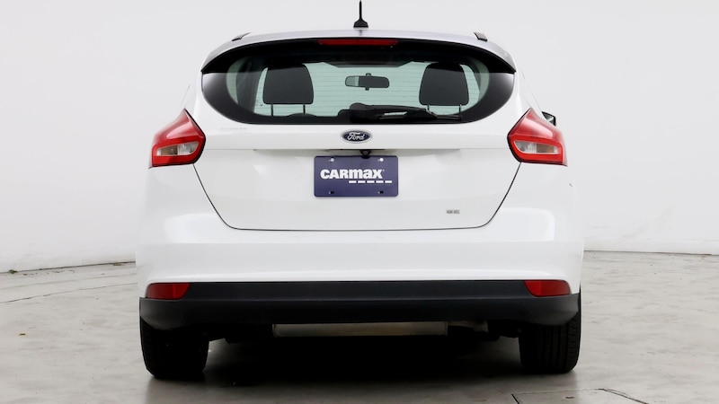 2015 Ford Focus SE 6