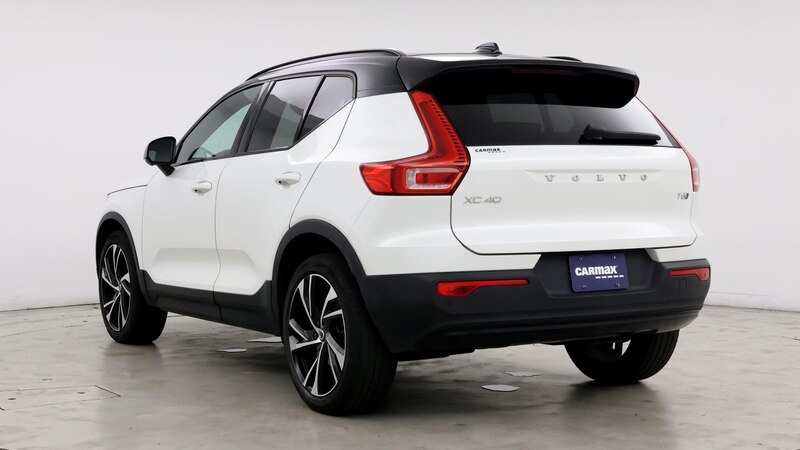 2021 Volvo XC40 T5 R-Design 2