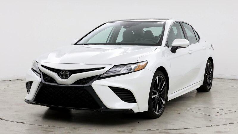 2019 Toyota Camry XSE 4