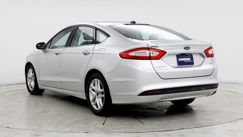 2016 Ford Fusion SE 2