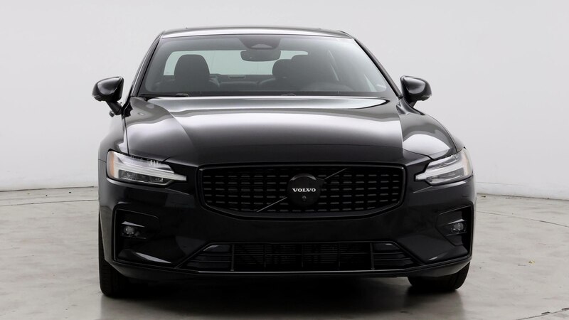 2023 Volvo S60 B5 Plus 5