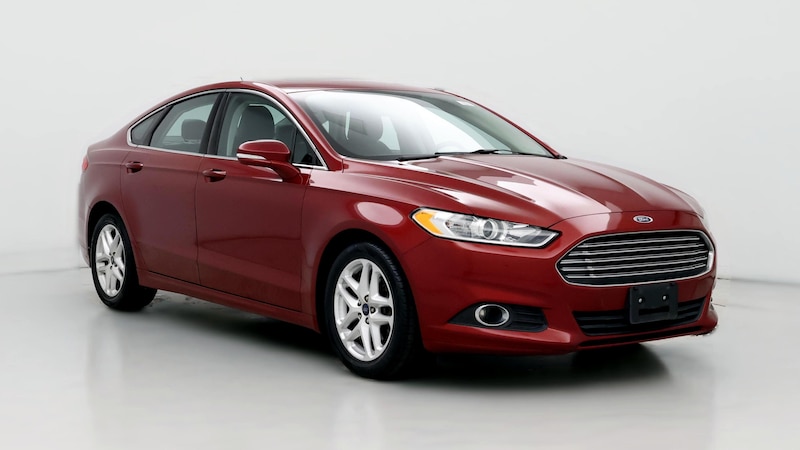 2015 Ford Fusion SE Hero Image