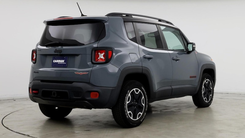 2016 Jeep Renegade Trailhawk 8