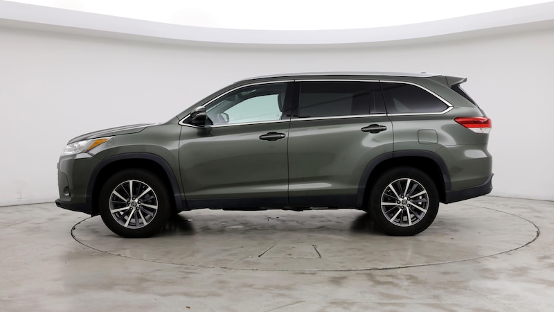 2019 Toyota Highlander XLE 3