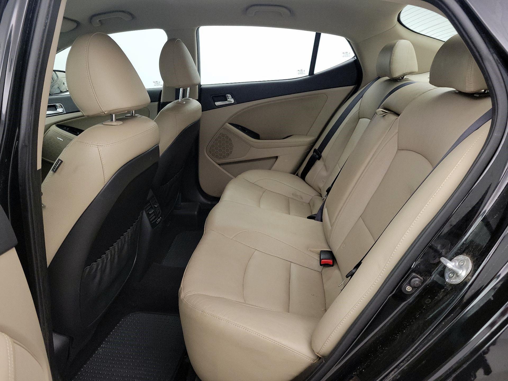 Thumbnail: 2015 Kia Optima - 19