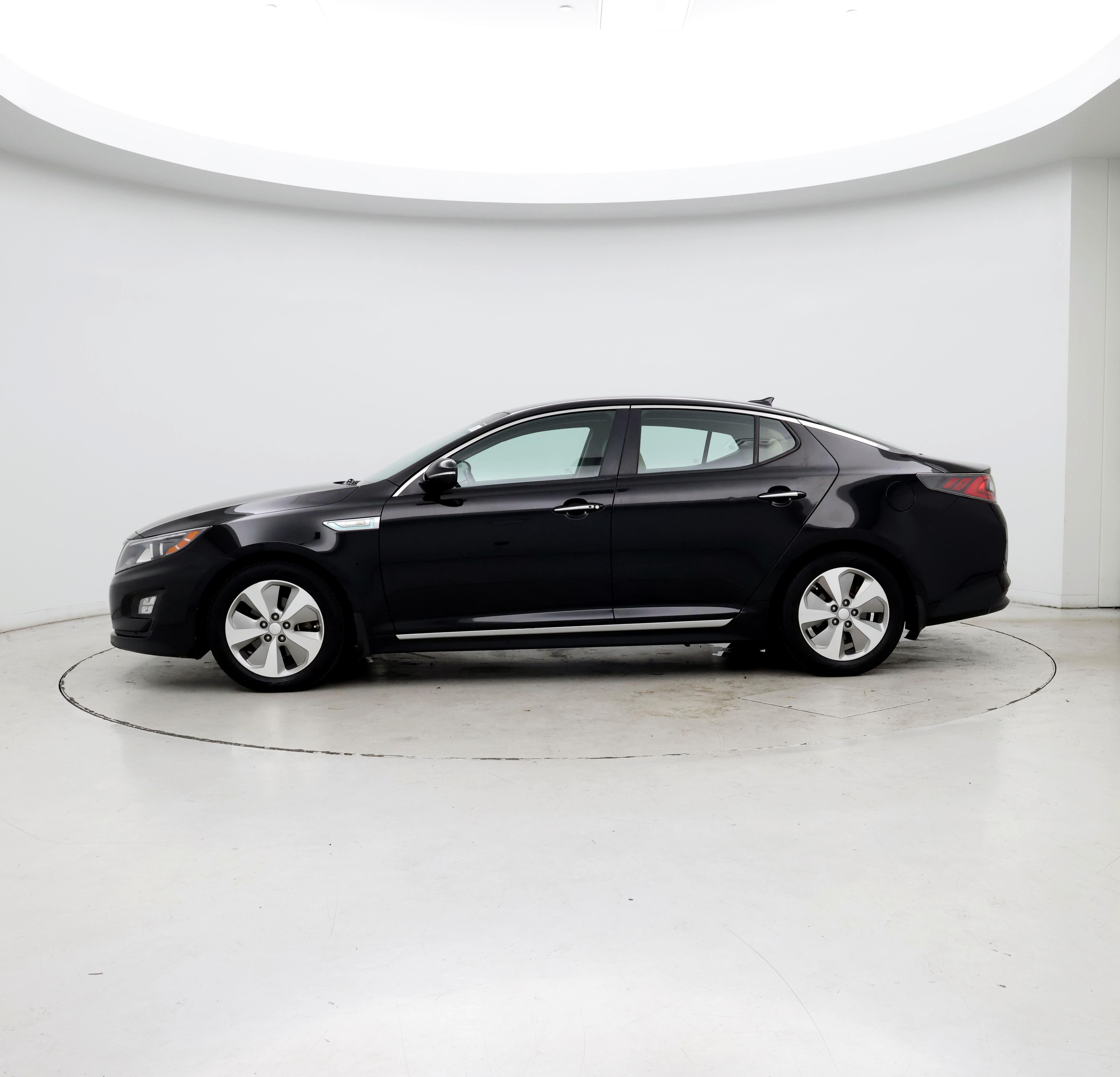 Thumbnail: 2015 Kia Optima - 3