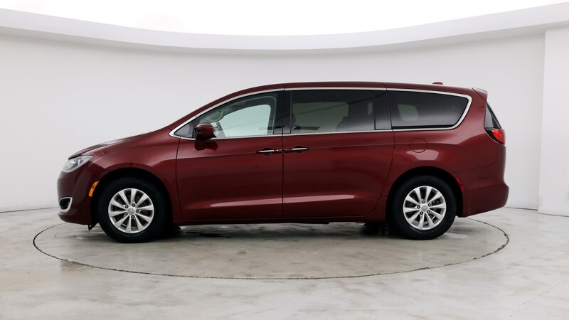 2019 Chrysler Pacifica Touring Plus 3