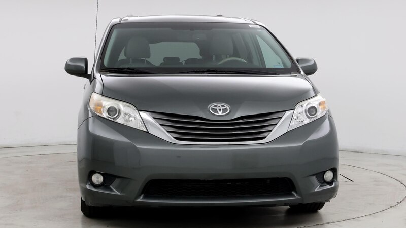 2014 Toyota Sienna XLE 5