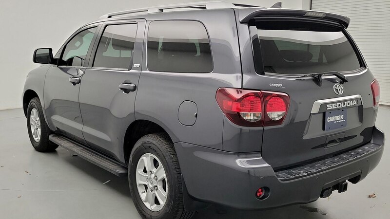 2021 Toyota Sequoia SR5 7