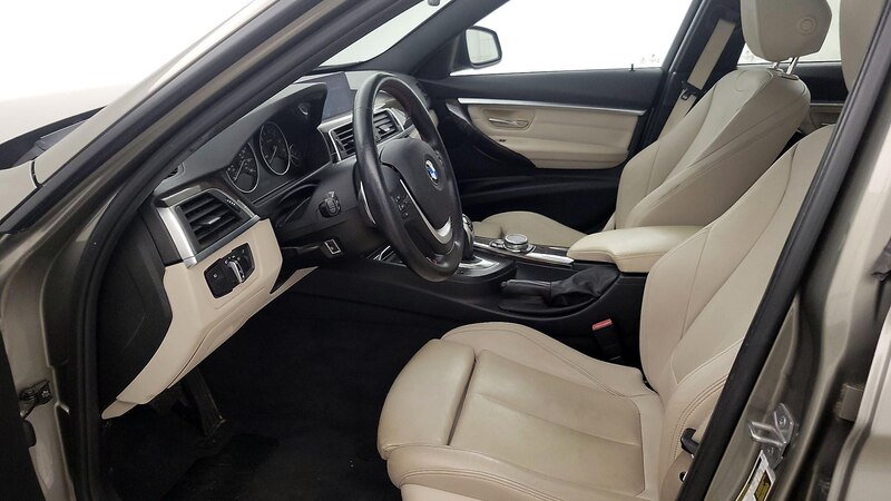 2016 BMW 3 Series 328xi 11