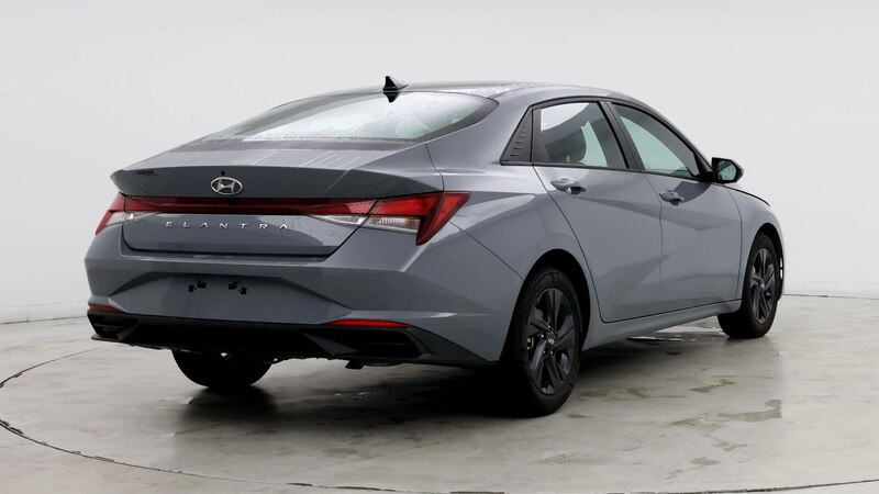 2023 Hyundai Elantra SEL 8