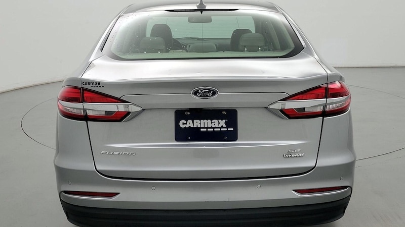 2020 Ford Fusion SE 6